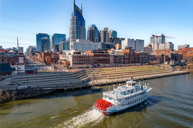 Downtown Paddlewheeler Sightseeing Cruise